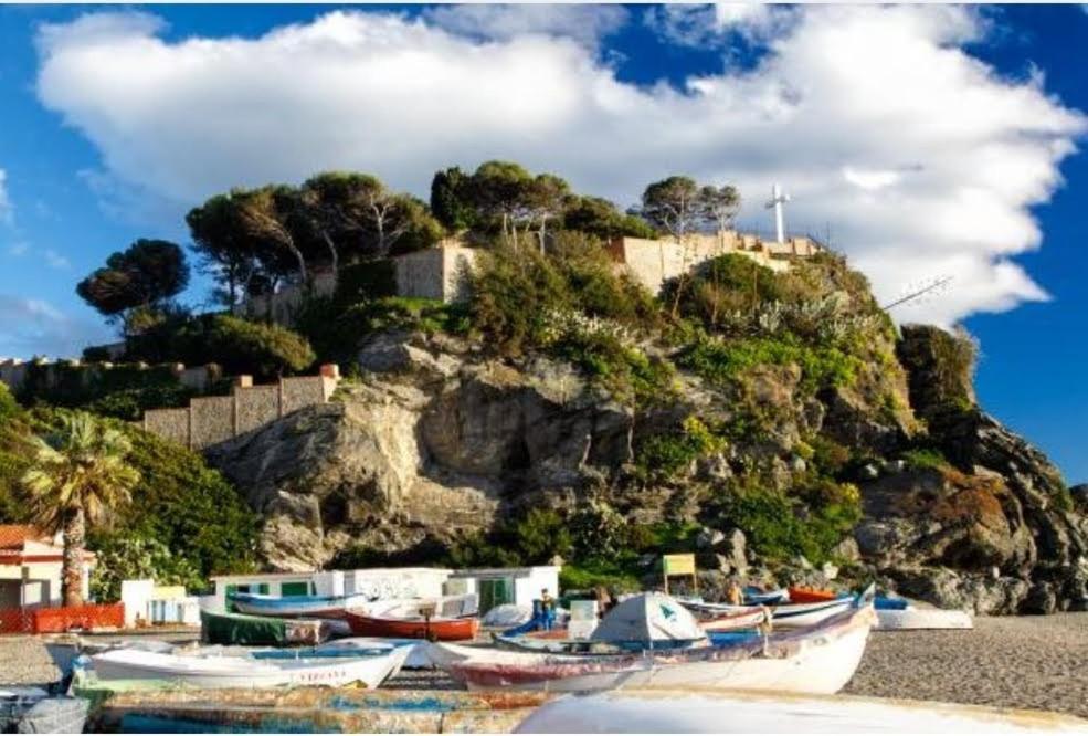 Apartamento Con Encanto Y Preciosas Vistas Junto A La Playa Almunecar Ngoại thất bức ảnh